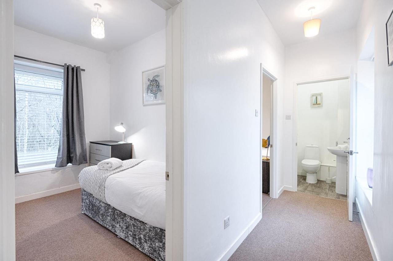 Parking, Smart Tv'S In All Rooms! Swansea Exterior foto